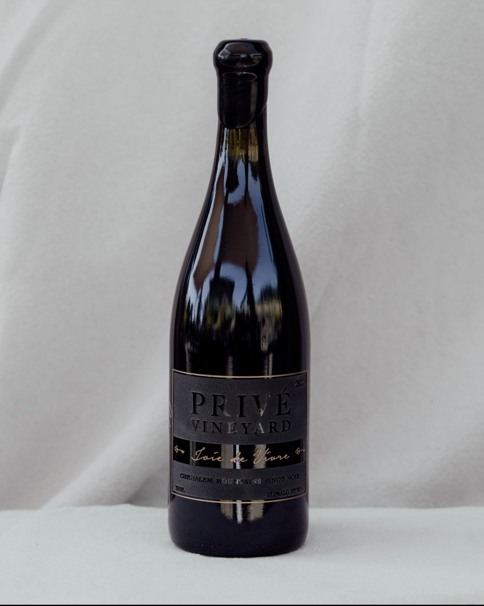 Joie de Vivre Pinot Noir bottle